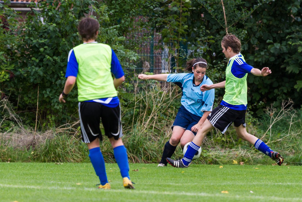 Bild 164 - Frauen SV Neuenbrook/Rethwisch - SG Ratekau Strand 08 : Ergebnis: 0:3